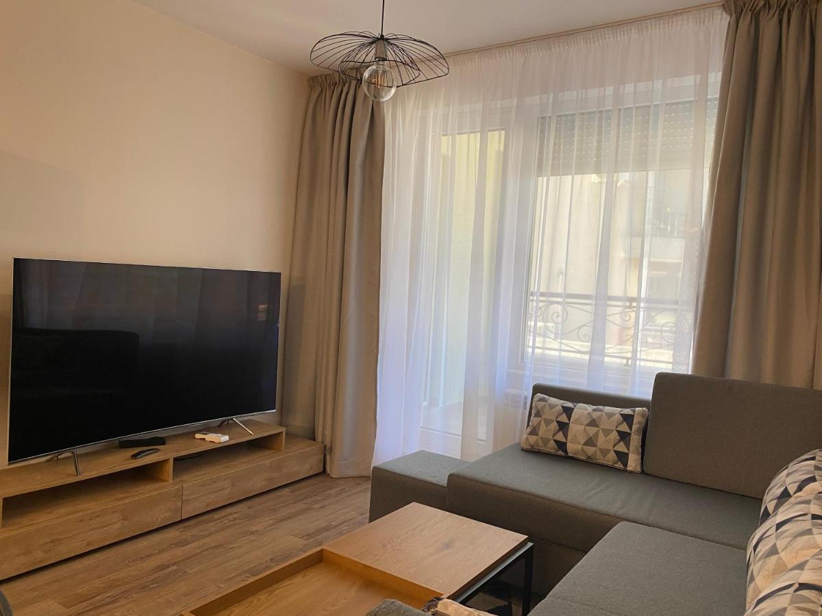 Arletti Luxury Apartment 루세 외부 사진