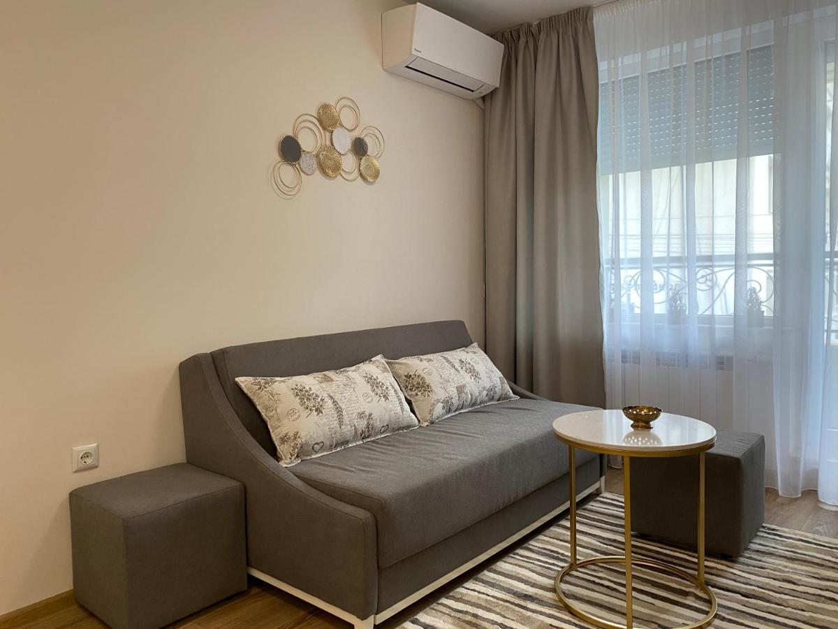 Arletti Luxury Apartment 루세 외부 사진