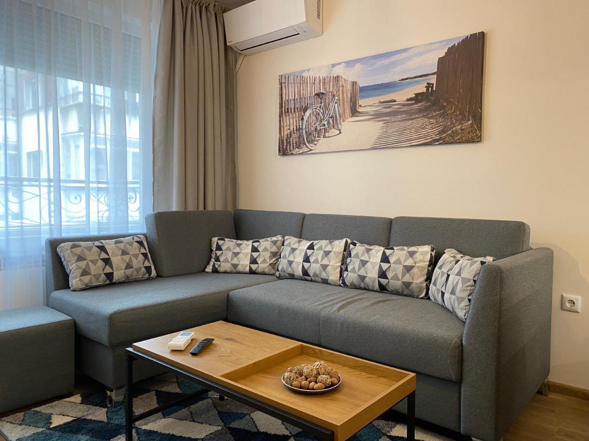Arletti Luxury Apartment 루세 외부 사진